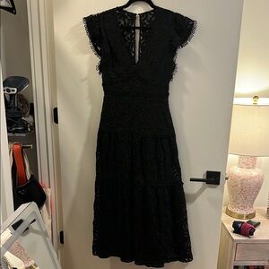 Lost + Wander Black Ruffled Tiered Midi Dress